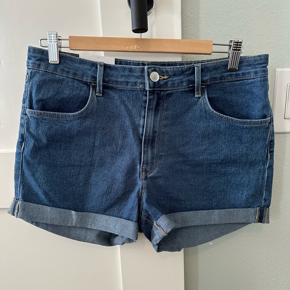 H&M Denim Shorts Size 10